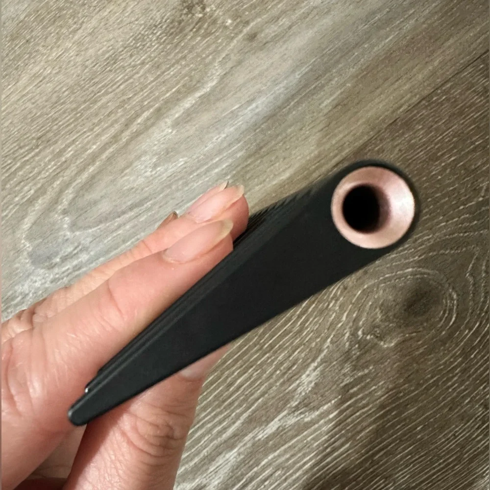 Dyson Detangling Comb in Rose Gold - Picture 3 of 3
